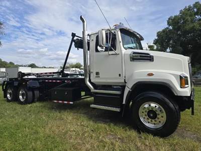 Western Star 4700 Hooklift Truck