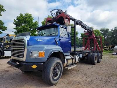 Ford L9000 Logging Truck