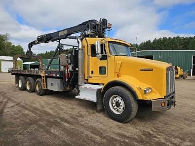Kenworth T800 Logging Truck