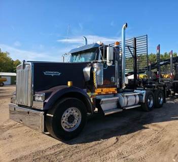 Kenworth W900 Logging Truck
