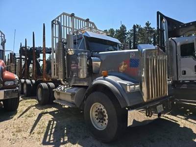 Kenworth W900 Logging Truck