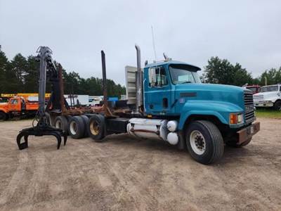 Mack CH613 Logging Truck