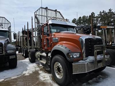 Mack Granite 64FR Logging Truck