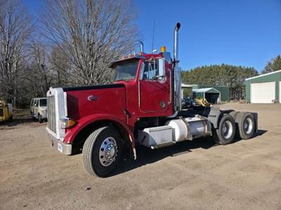 Peterbilt 378 Logging Truck