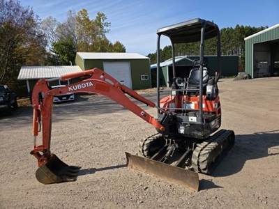 Kubota U17 Mini Excavator