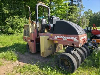 Dynapac CP142 Pneumatic Tired Roller
