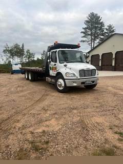 Freightliner M2 106 Rollback Tow Truck