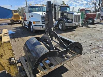 Universal Scrap / Demolition Grapple