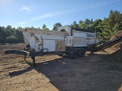 FARWICK MUSTANG Screening Plant