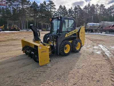 New Holland L216 Track Skid Steer