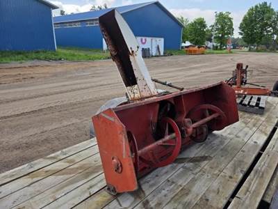 BER-VAC S-60 SNOWBLOWER Snow Blower