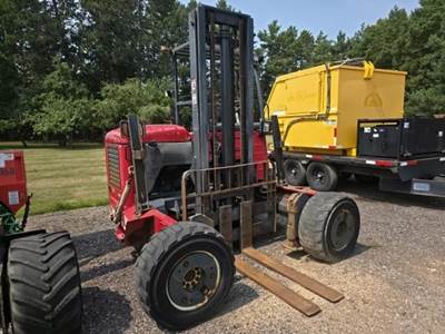 Moffett M55.4 Piggyback Forklift