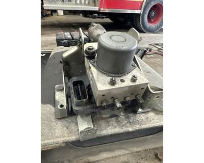 Isuzu NQR ABS Control Module