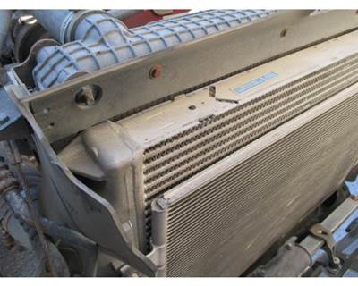 Freightliner Cascadia A/C Condenser