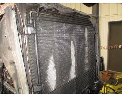 Peterbilt 389 A/C Condenser