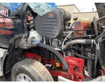 Caterpillar CT660 Air Cleaner / Air Filter Housing for a CAT CT660
