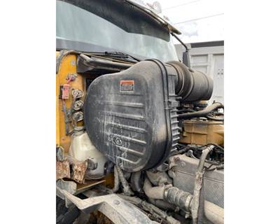 Caterpillar CT660 Air Cleaner / Air Filter Housing for a CAT CT660
