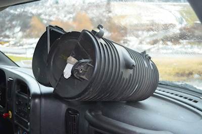 Chevrolet C6500 Air Cleaner / Air Filter Housing