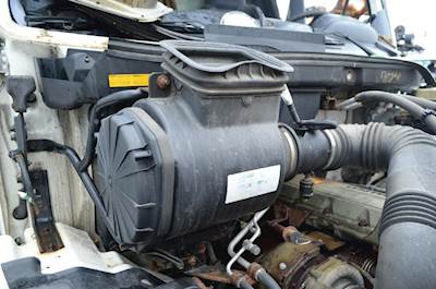 Hino 238 Air Cleaner / Air Filter Housing