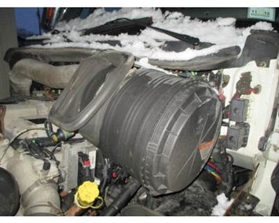 International ProStar Air Cleaner / Air Filter Housing