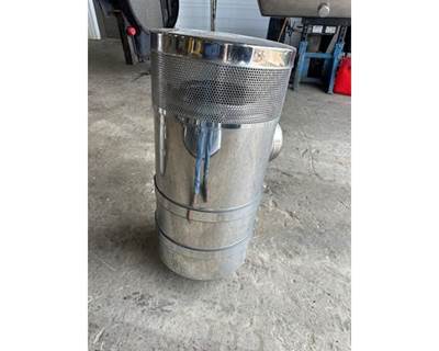 Kenworth W900 Right Air Cleaner / Air Filter Housing