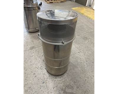 Peterbilt 379 Left Air Cleaner / Air Filter Housing