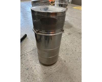 Peterbilt 379 Right Air Cleaner / Air Filter Housing