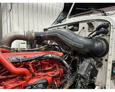 Peterbilt 389 Air Cleaner / Air Filter Housing