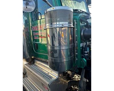 Peterbilt 389 Right Air Cleaner / Air Filter Housing
