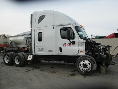 Freightliner Cascadia Air Tank