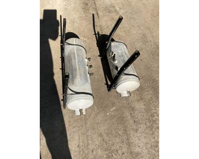 Peterbilt 367 Left Air Tank