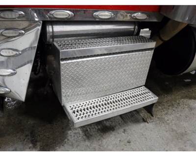 Peterbilt 389 Air Tank