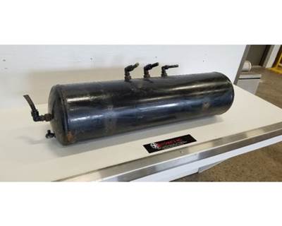 Peterbilt 389 Air Tank for a Peterbilt 388