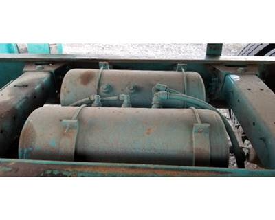 Peterbilt 389 Air Tank