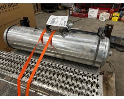 Peterbilt 389 Left Air Tank