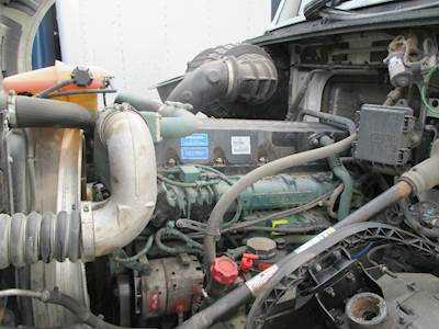 Volvo VNL Alternator