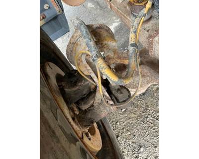 Caterpillar CT660 Front Axle Assembly for a CAT CT660