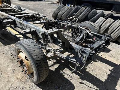Chevrolet C5500 Front Axle Assembly
