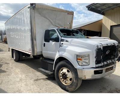 Ford F-650 Front Axle Assembly for a Ford F650
