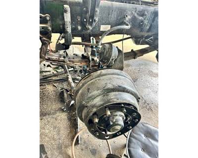 Freightliner 108SD Front Axle Assembly