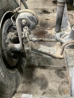 Freightliner Coronado 122 Front Axle Assembly