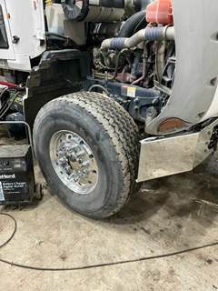 Mack Granite GU713 Front Axle Assembly for a Mack GU713