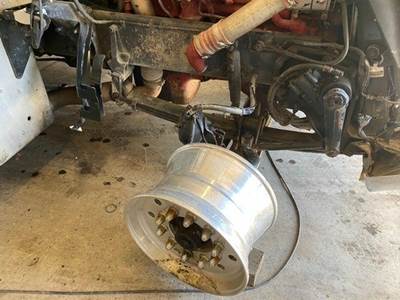 Peterbilt 367 Front Axle Assembly