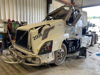 Volvo VNL Front Axle Assembly