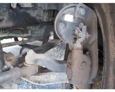 Volvo VNL Front Axle Assembly