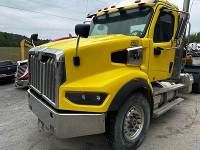 Western Star 49X Front Axle Assembly for a Western Star Trucks 49X