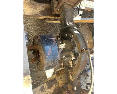 Dana S-130 Rear Axle Assembly for a GMC GM515