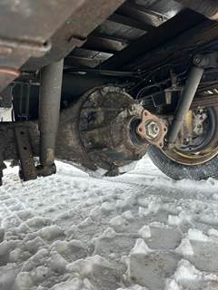 Isuzu NQR Rear Axle Assembly