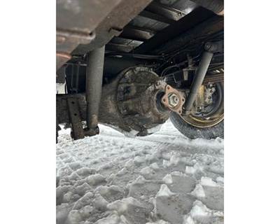 Isuzu NQR Rear Axle Assembly