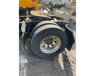 Meritor RS-23-161 Rear Axle Assembly for a Freightliner M2 112